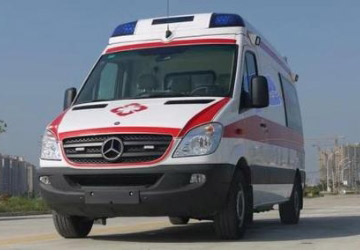 桓仁救护车租赁